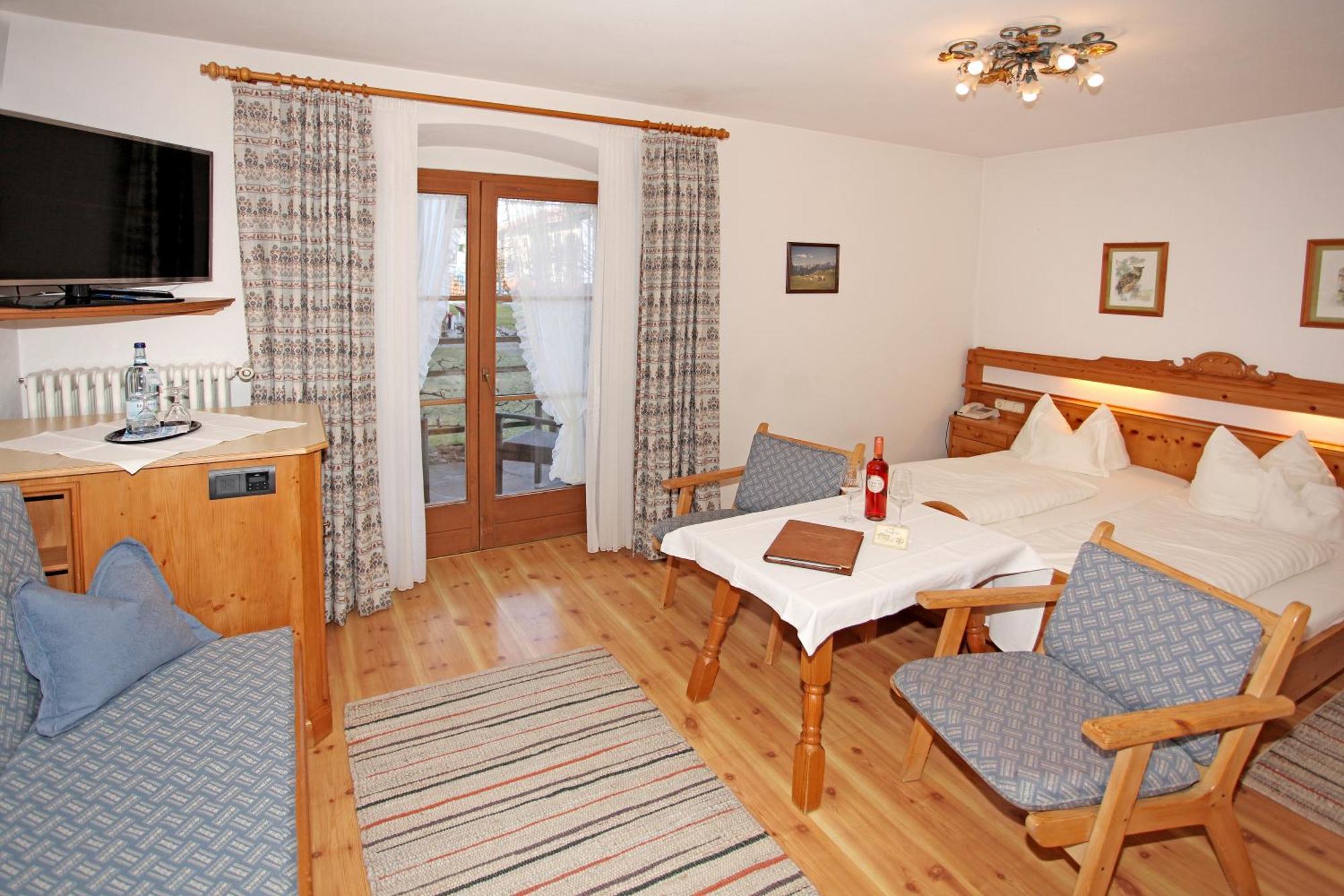Alpenhof Kruen Hotel Quarto foto